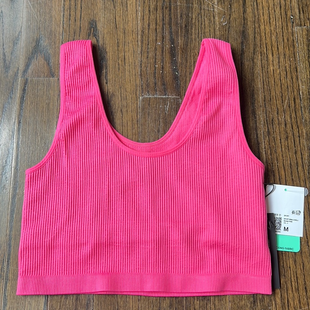 NWT Forever 21 Athletic Ribbed Pink Crop Top Built in Sports Bra Sz M